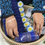 অভিজাত রয়্যাল ব্লু কাতান শাড়ি কম্বো সেট - Image 4